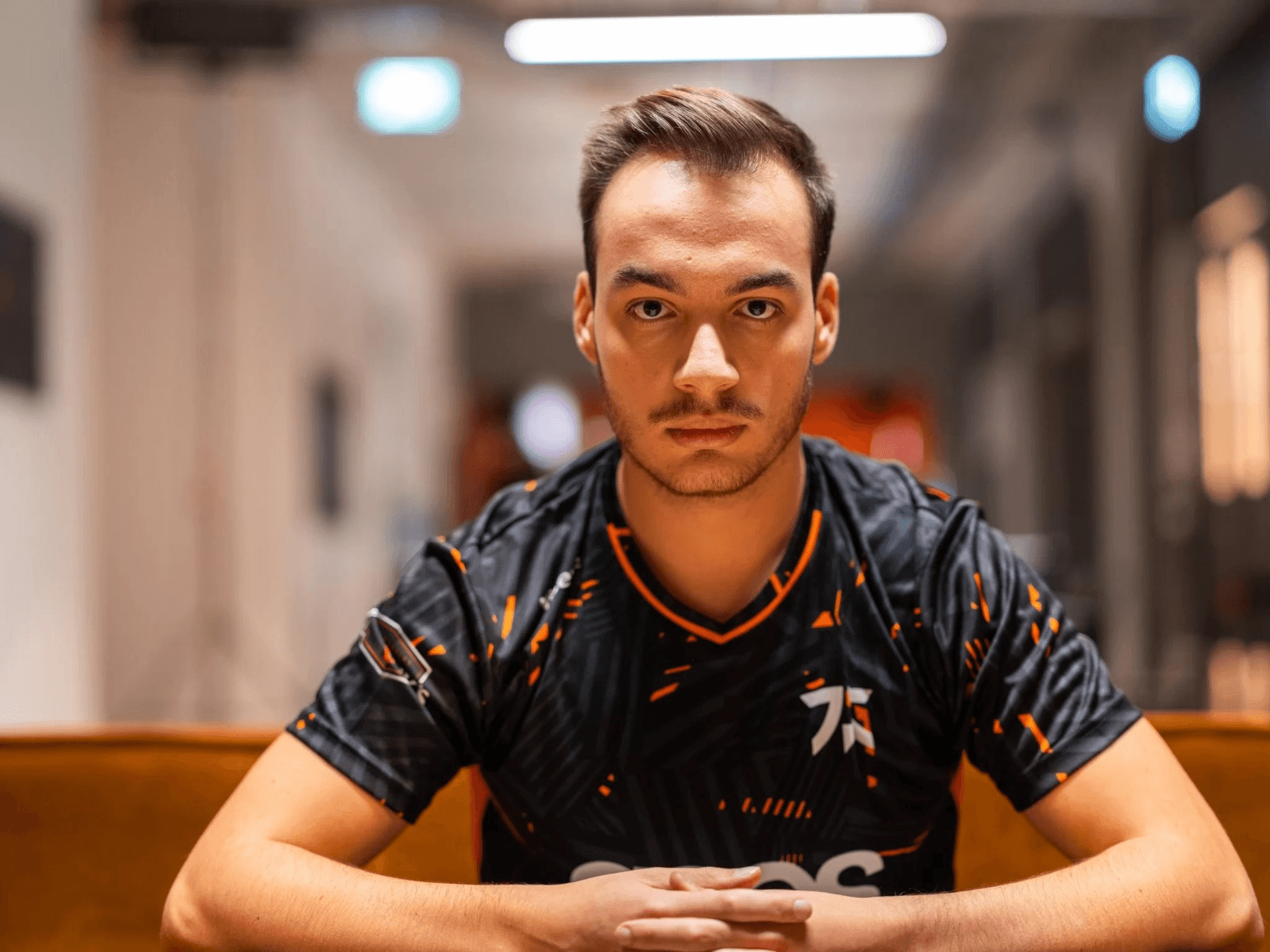 Article background image