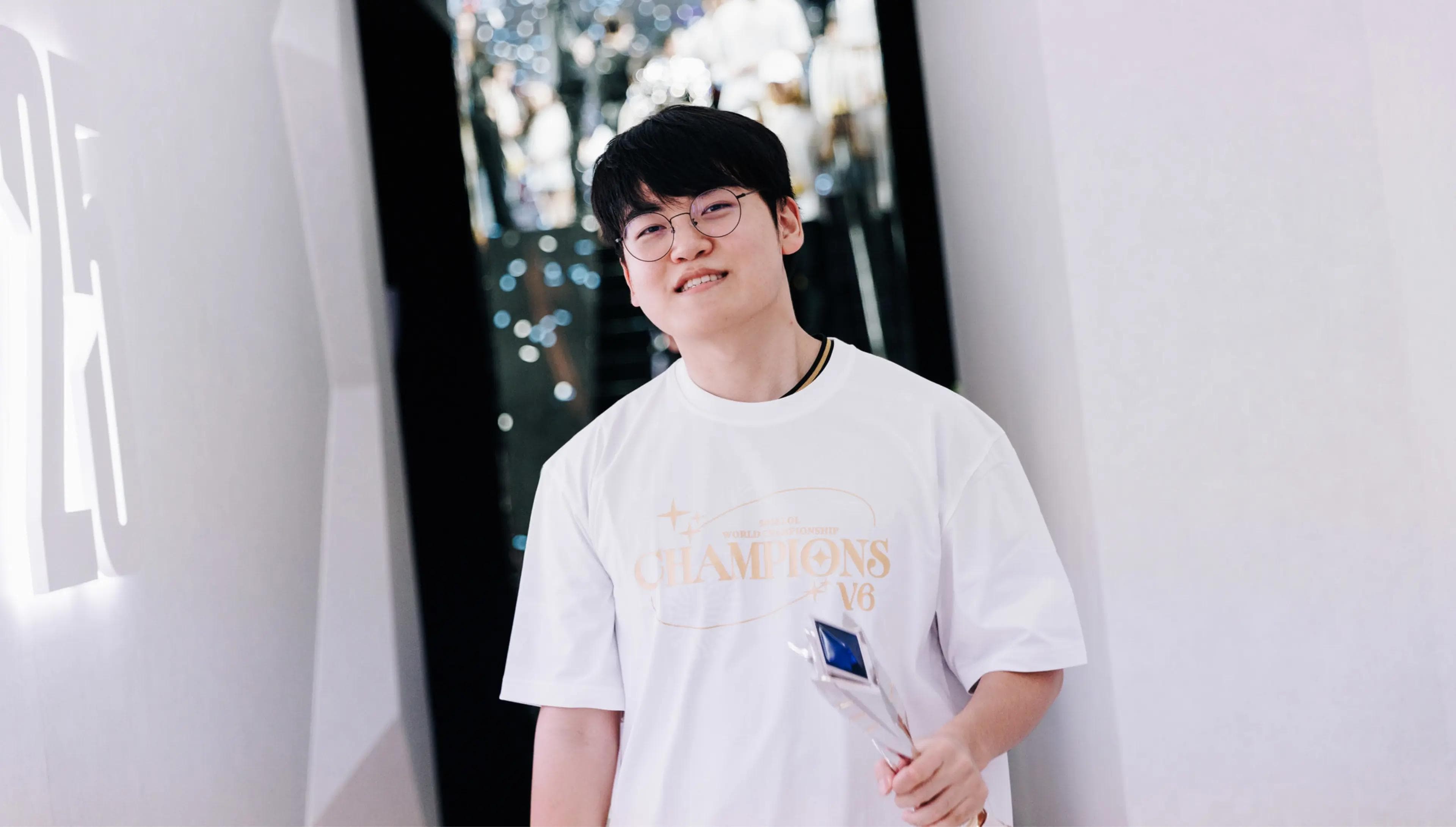 Article background image