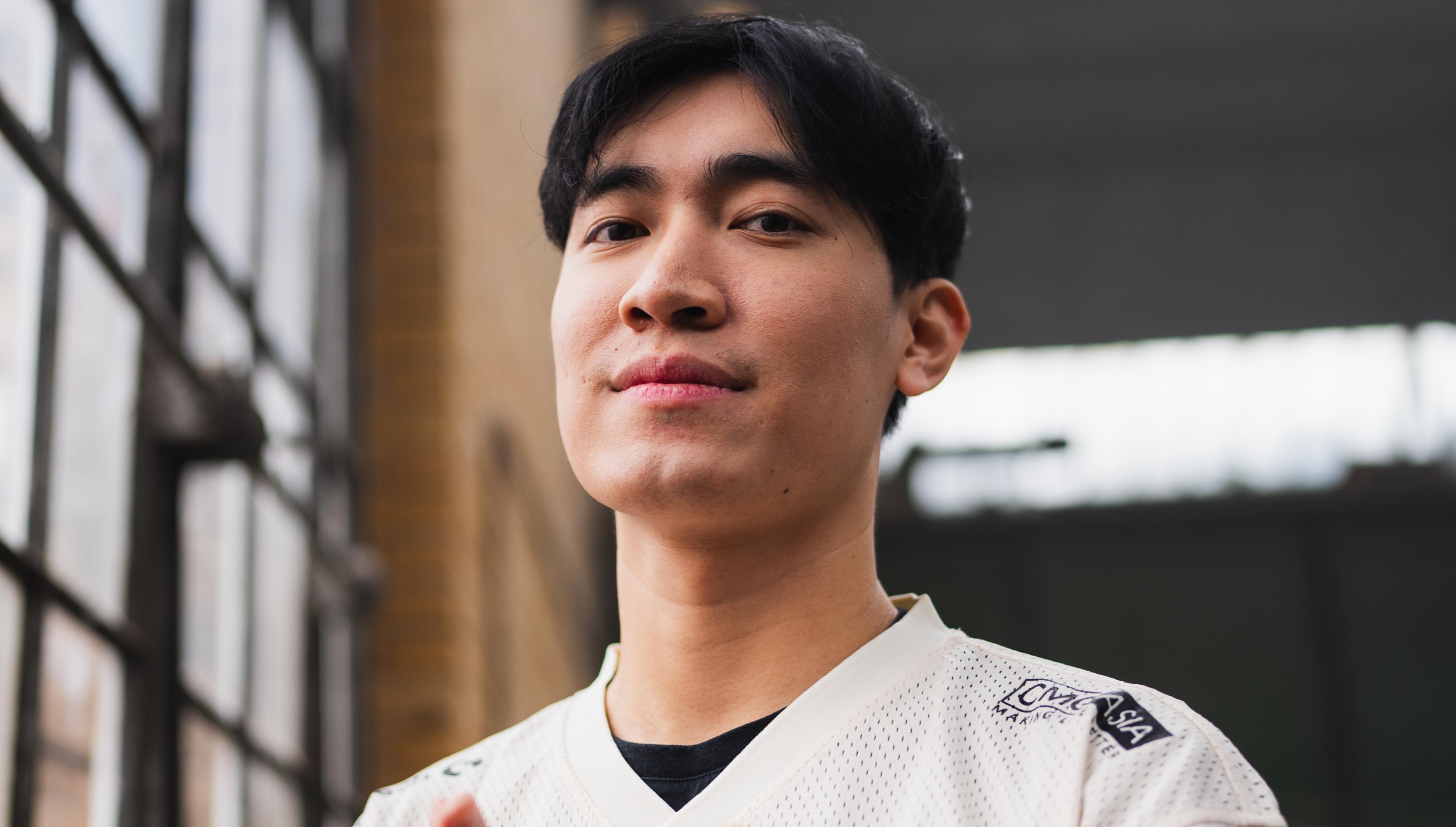 GAM Levis retires