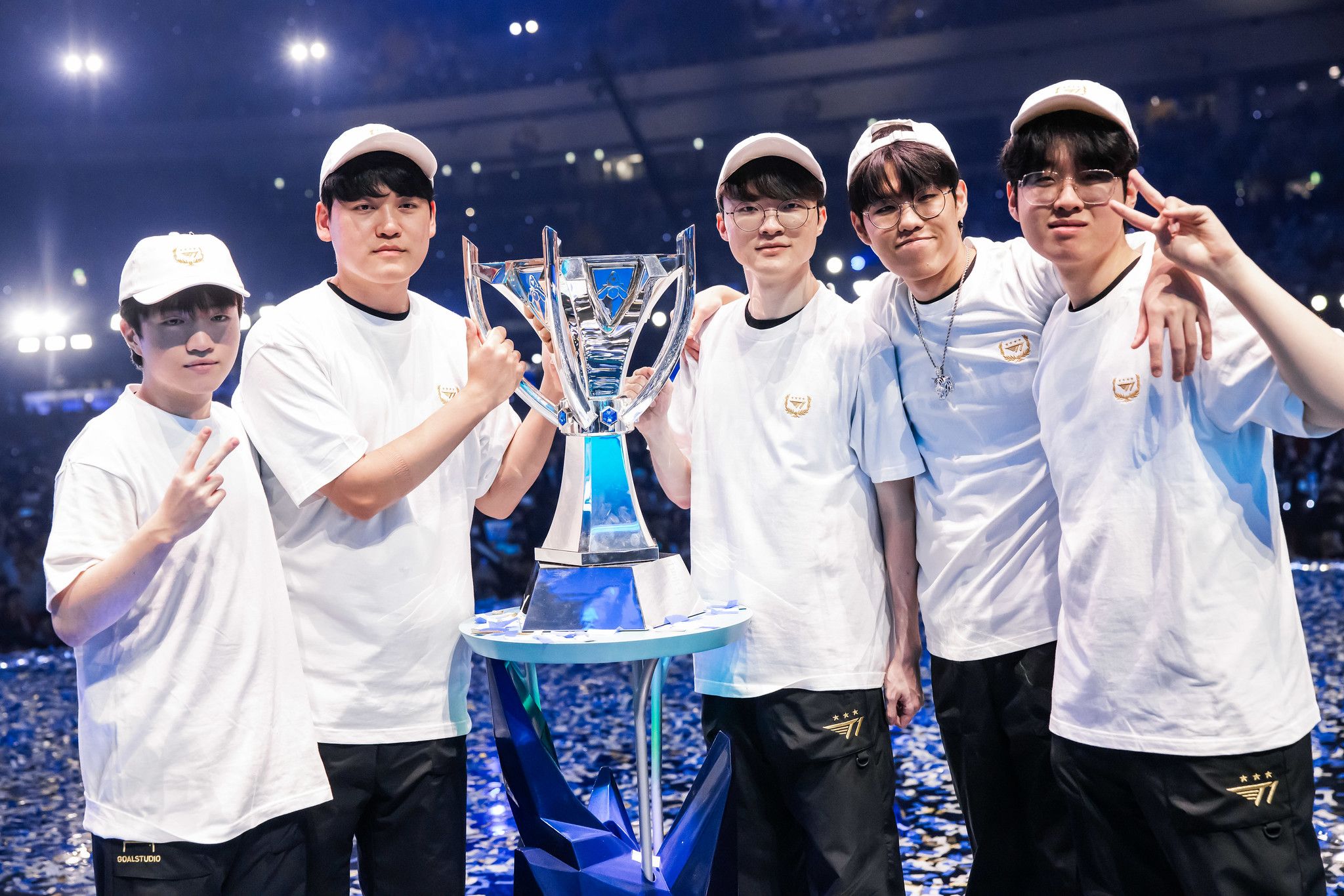 T1 Documentary "Rose Together"