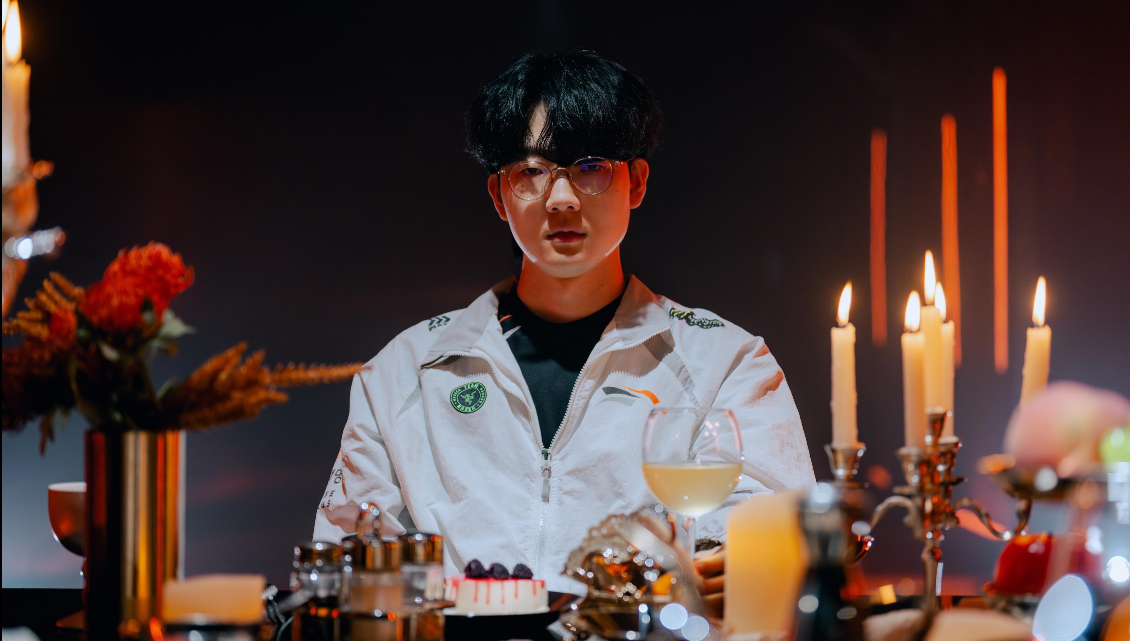 Article background image